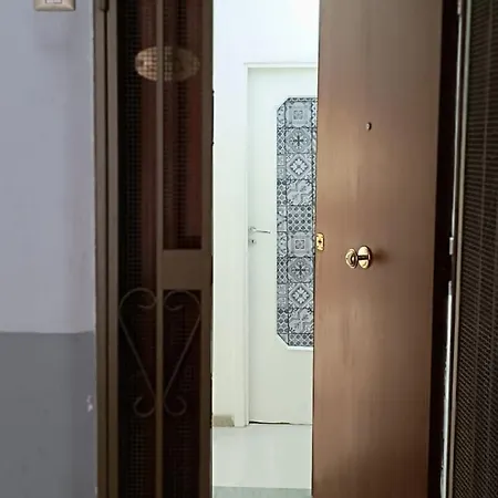 Gennarino Lägenhet *